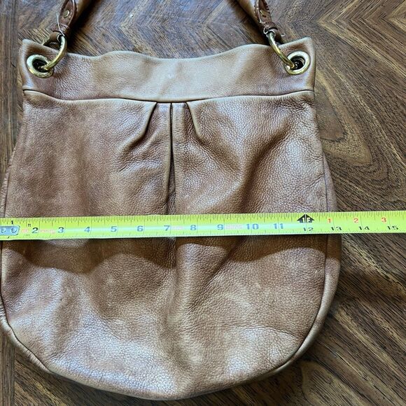 Marc by Marc Jacobs Classic Q Hillier Pebble Leather Hobo Bag Brown Distressed - Picture 8 of 9